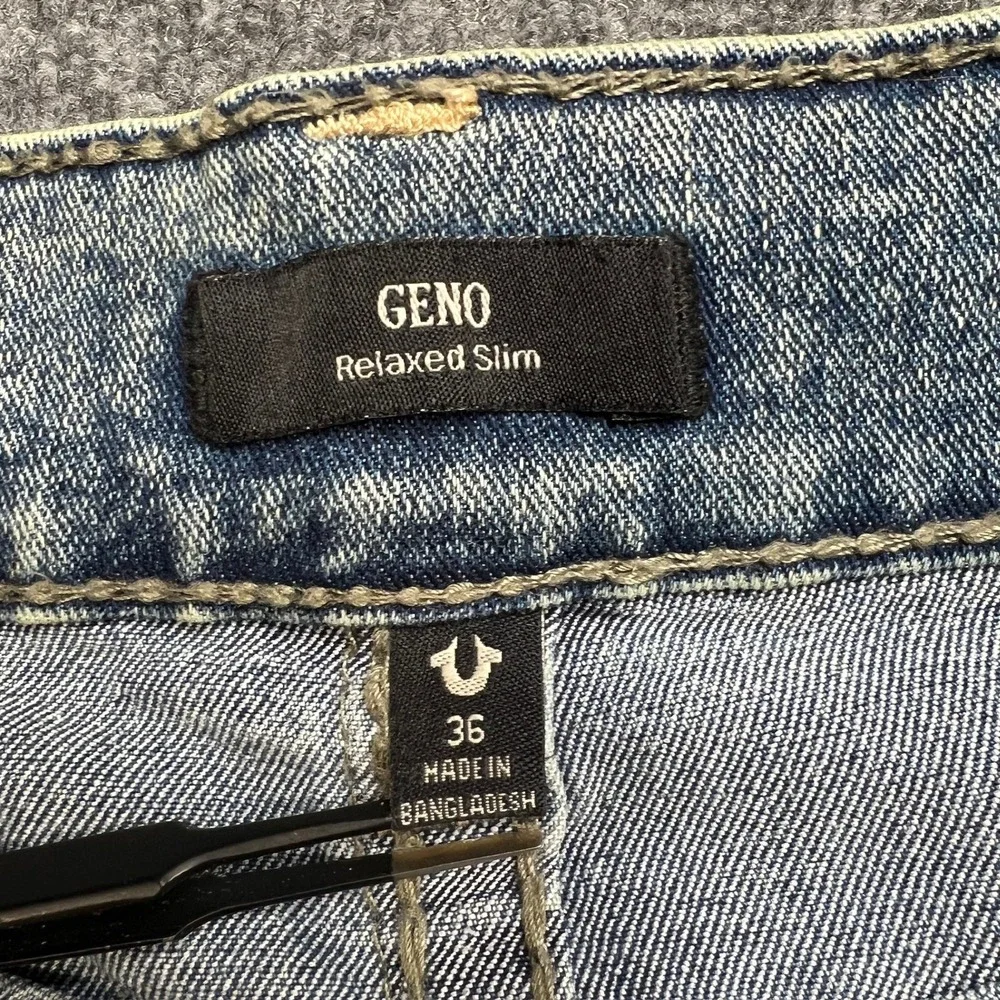 True Religion Mens 36 Geno Big T Flap Slim Jeans Light Wash Blue‎ 70219N30R1